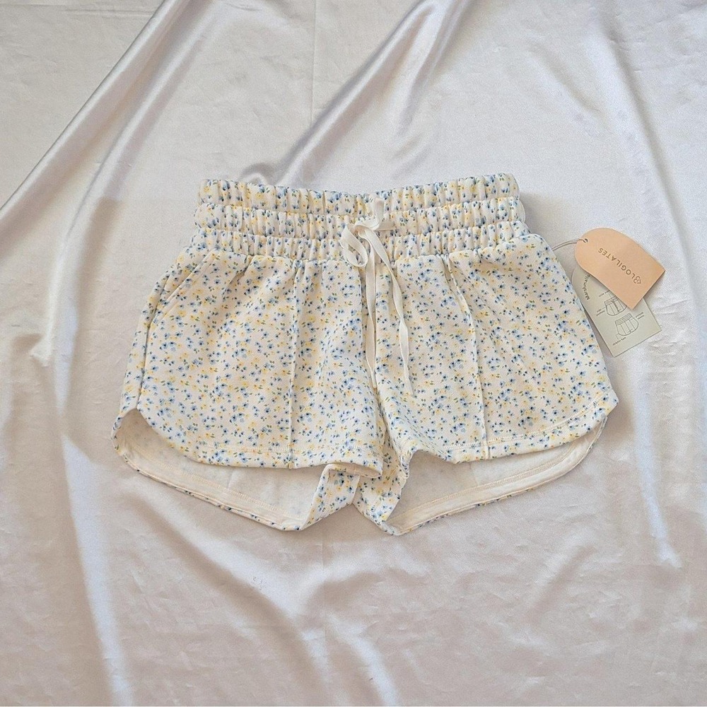 New Blogilates Women's Marshmallow Dolphin Shorts White Yellow Blue Floral Small